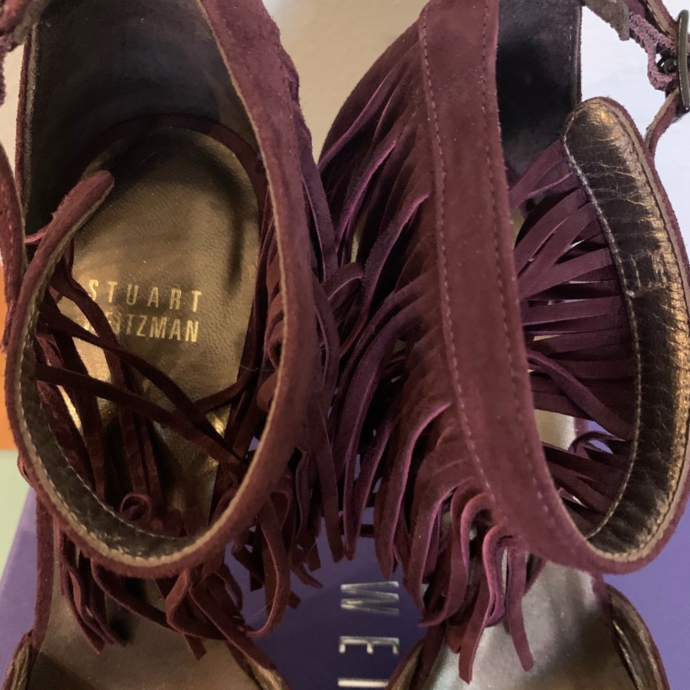 NEW Stuart Weitzman Fringelica Suede Pumps - Picture 7 of 13